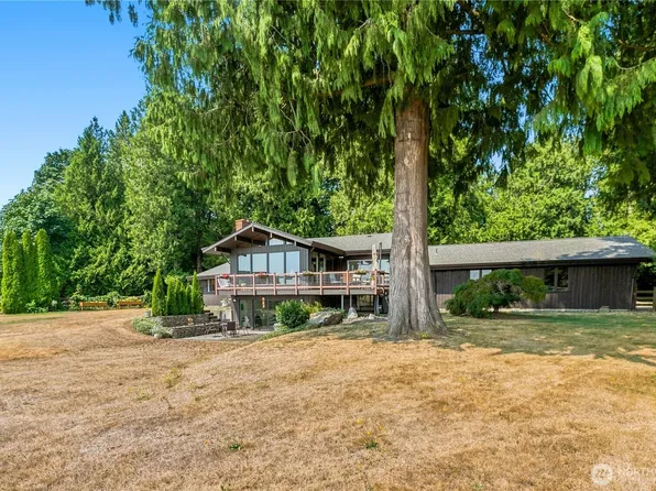 831 E Wiser Lake Road, Lynden, WA 98264