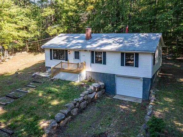 204 Intervale Cross Road, Conway, NH 03860