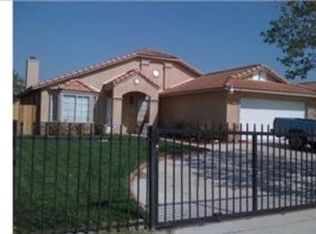 9615 Beech Ave, Fontana, CA 92335
