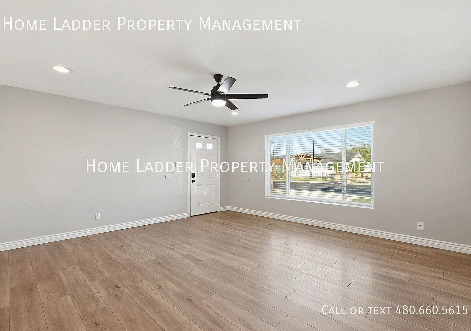 Beautifully Updated Scottsdale Home with Private Pool! — Photo 3
