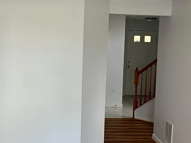 9611 Juniper Dr — Photo 2