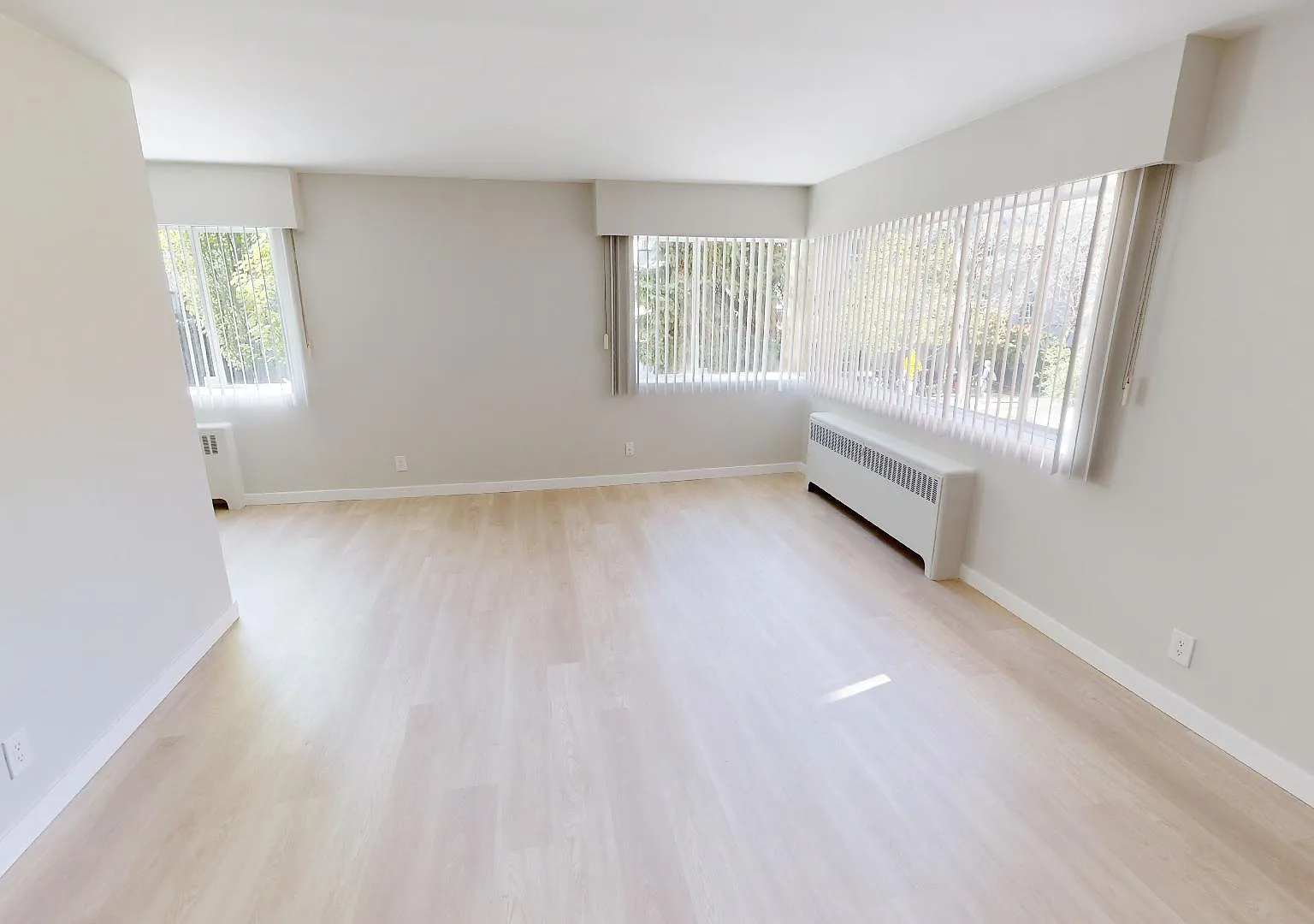 The Glenmore — Photo 2