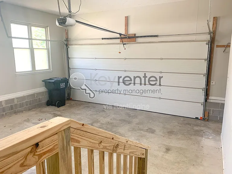 7716 Royal Harbour Cir — Photo 41