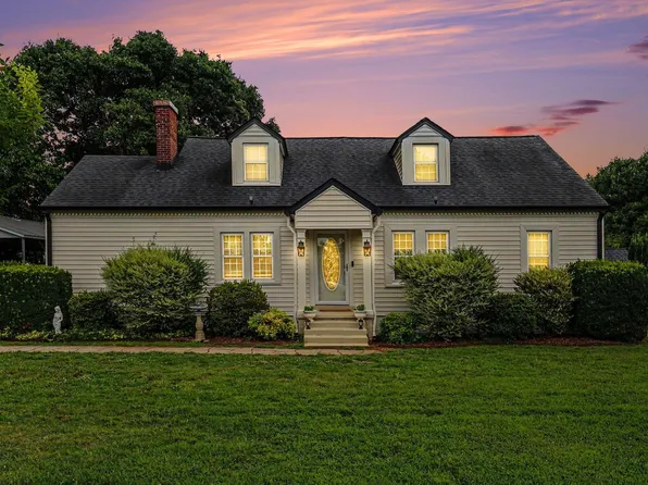 3738 S State Highway 119, Haw River, NC 27258