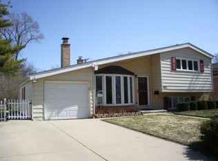 433 S Prindle Ave, Arlington Heights, IL 60004