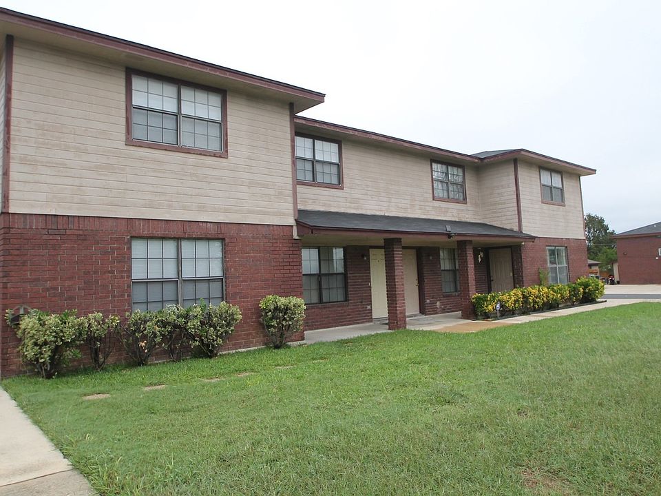 1st image of 902C Clairidge Ave