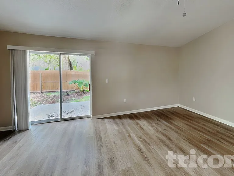 12352 Wasatch Ct — Photo 2