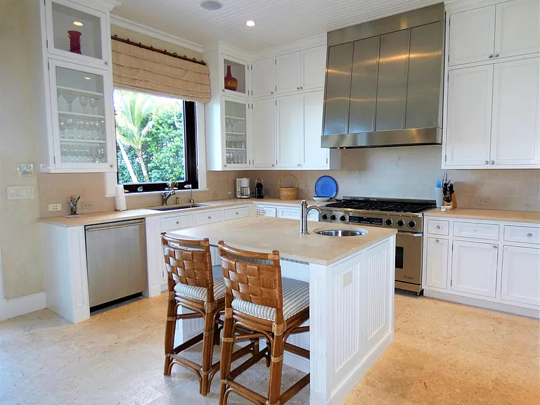 521 S Beach Rd — Photo 7