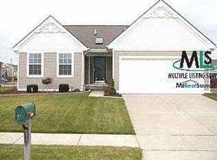 356 Oxford Ct, Belleville, MI 48111