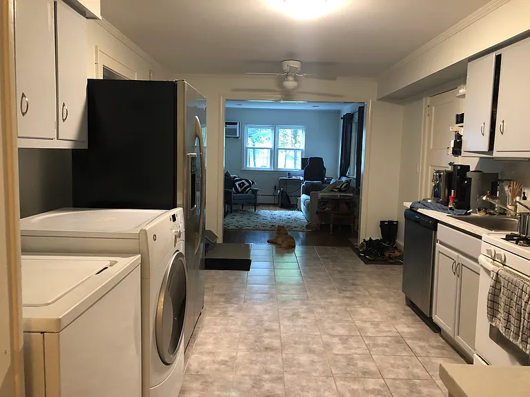 47 Westwood Rd #1 — Photo 9