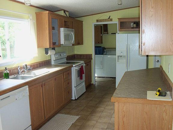 4th image of 3732 Lacey Ln