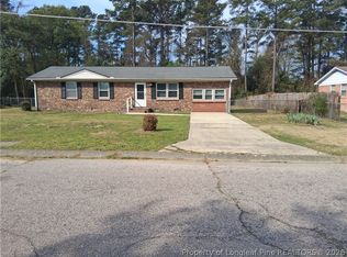 753 Goodyear Dr, Spring Lake, NC 28390