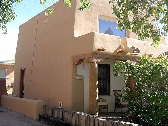 2nd image of 1465 Cochiti St