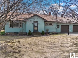 3 Villa Dr, Westfield, NY