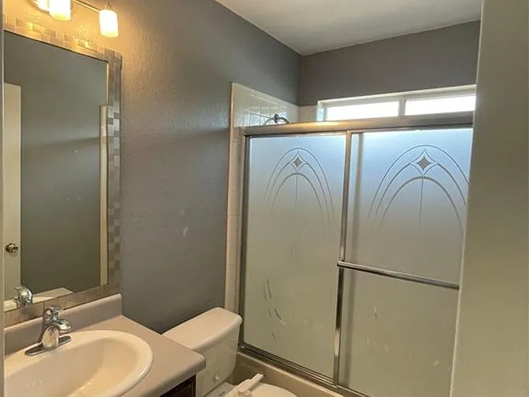 2501 Willow Way — Photo 18