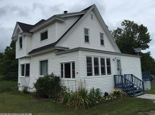 28 Elm St W, Hampden, ME 04444