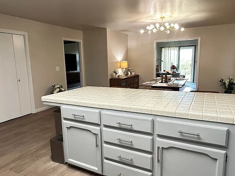 1624 Sausalito Dr — Photo 15