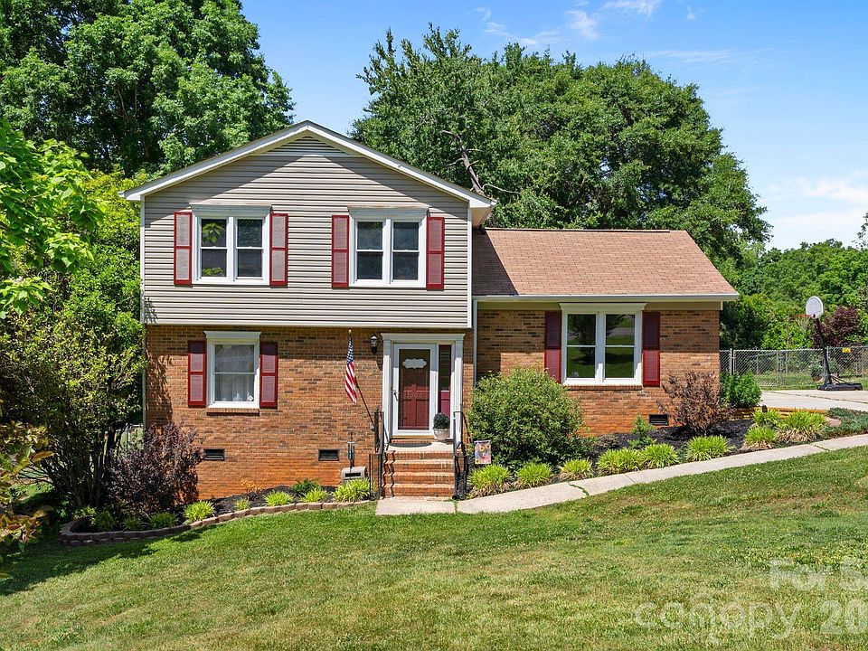 1st image of 3306 Tamworth Ln