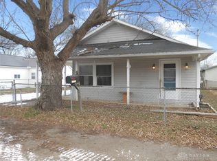 1420 Pearl St, Washington Court House, OH 43160
