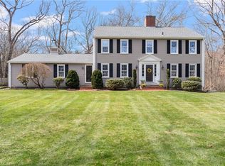 302 Kent Dr, East Greenwich, RI 02818