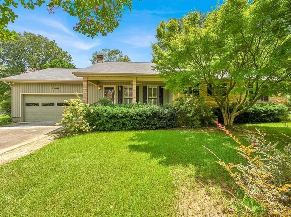 2106 Dialsdale Dr SW, Cullman, AL 35055