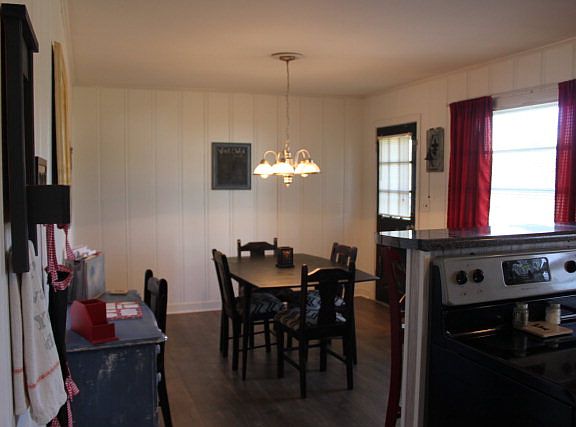 5th image of 7311 Oakwood St