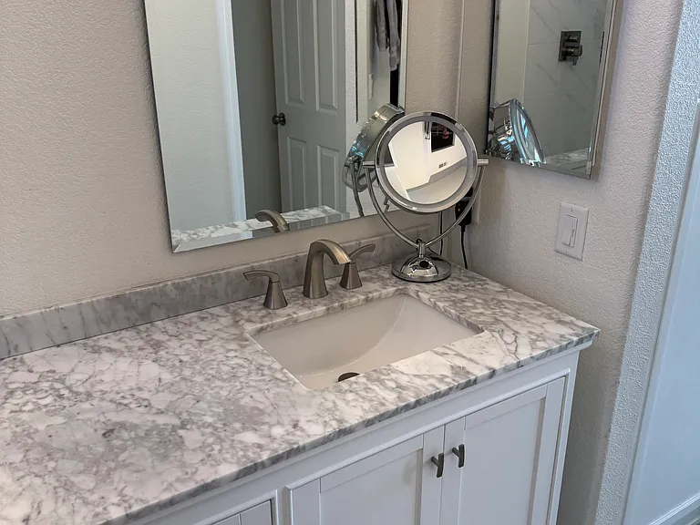 1143 E Frye Rd — Photo 23