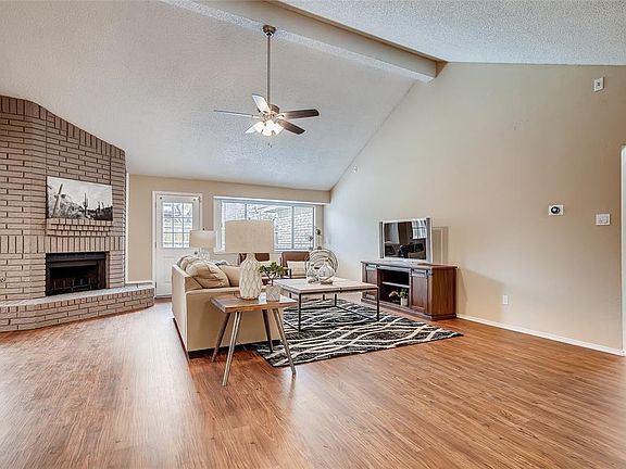 3rd image of 1816 Hamilton Dr