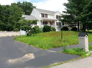 41 Sciarappa Way, Tewksbury, MA 01876