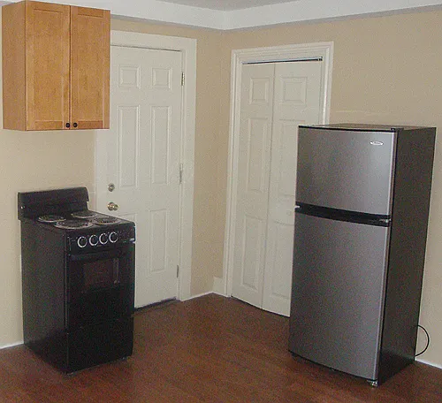 97 Parkview Ave — Photo 4