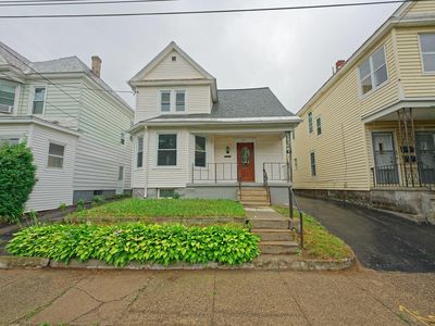 831 Bradt St, Schenectady, NY, 12306