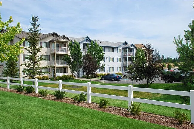 Parkside at Mirabeau — Photo 3
