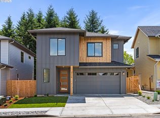 6715 NE 132nd St, Vancouver, WA 98686