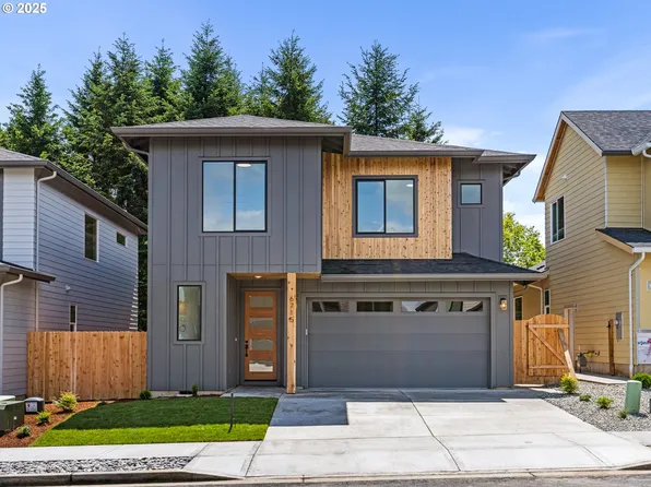6715 NE 132nd St, Vancouver, WA 98686