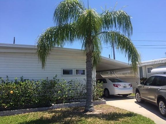 3rd image of 236 Carol Dr