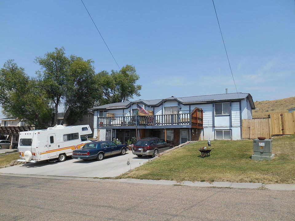 2nd image of 2183 B St