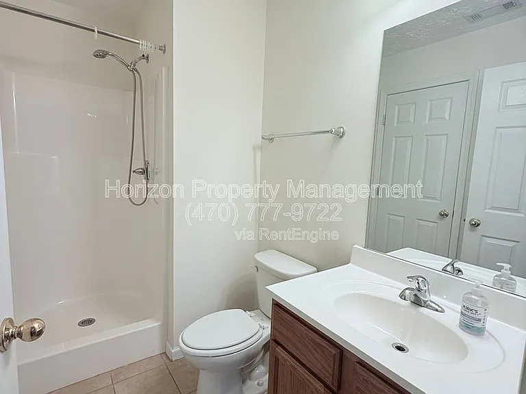 4019 Hidden Hollow Dr — Photo 16