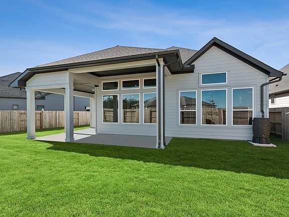 7th image of this home