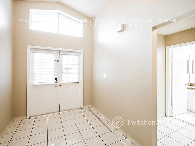 10061 SW 222nd St — Photo 3