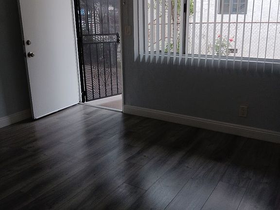 5th image of 6347 Malabar St APT 4