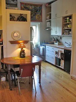 Rented by SBJ Brokerage, LLC | media 18