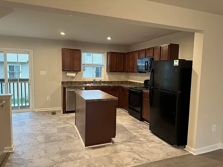 106 Reign Way — Photo 11