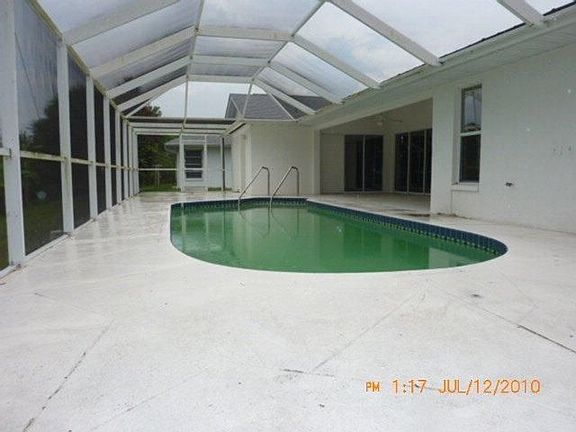 3rd image of 2213 Achilles St