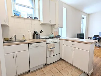 Rented by Manhattan Spaces