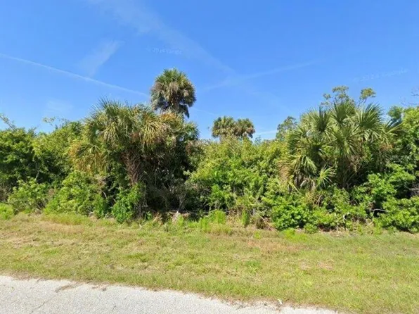 7099 Embry St #14, Pt Charlotte, FL 33981