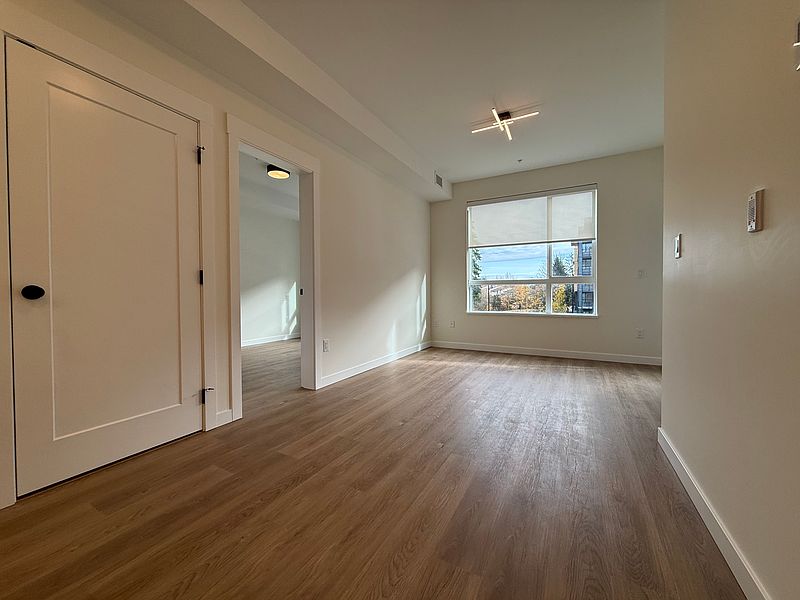 Langley Apartment for rent - 2 Bedrooms — photo 10