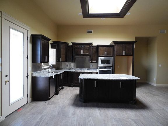 5th image of 14705 Long Shadow Ave