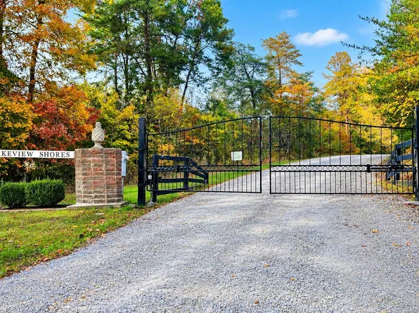 7 Buck Tail Dr, Burnside, KY 42519