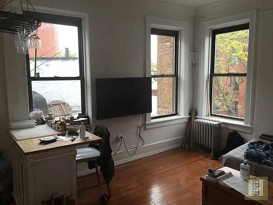 Rented by Halstead Real Estate | media 10