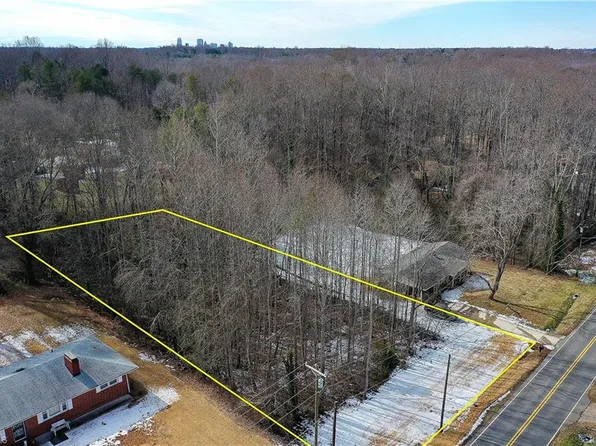 Beeson Dairy Rd, Winston Salem, NC 27105